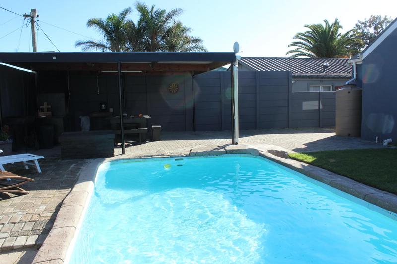 3 Bedroom Property for Sale in Townsend Estate Western Cape